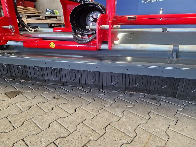 Dragone VL 240 FARMERS EDITION Schlegelmulcher /Mulcher für Traktor-Aktionsangebot-