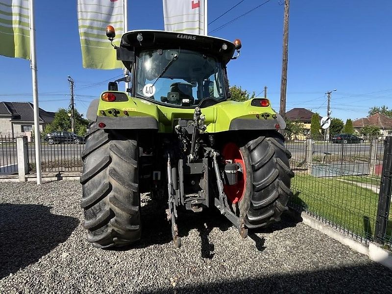 Claas ARION 650