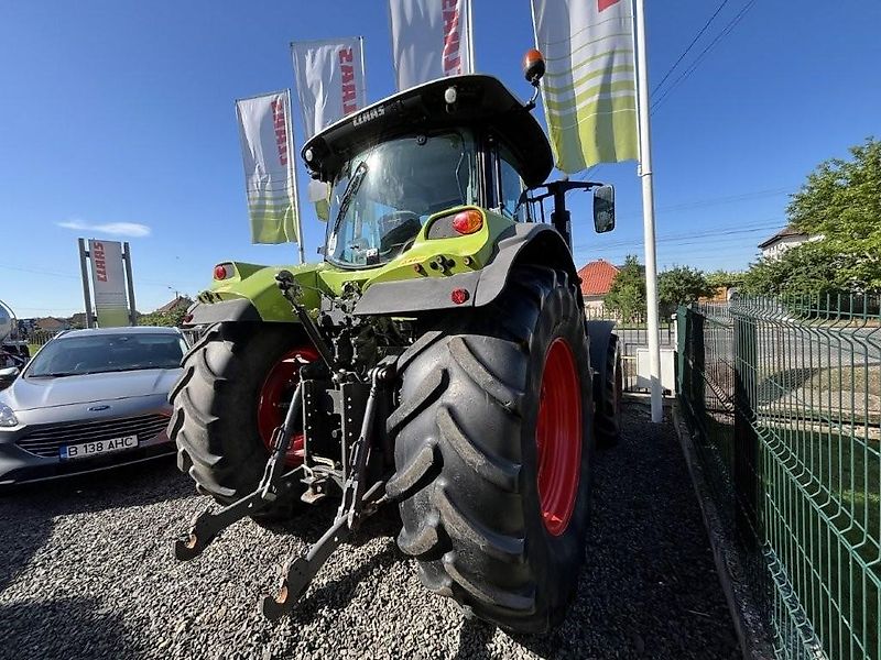 Claas ARION 650