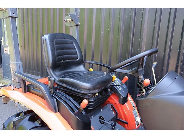 Kubota B1830 4WD minitractor 18pk | kenteken | 871h