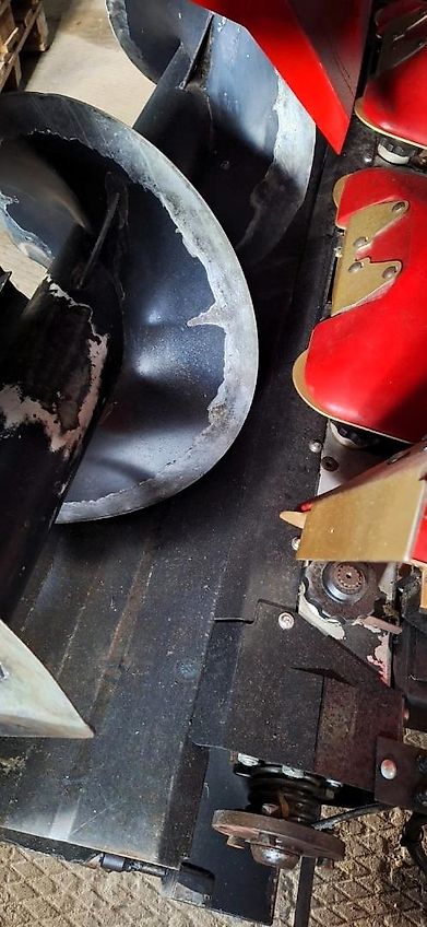 Geringhoff CornStar 800F – Przystawka składana 8-rzędowa 70 cm (2009)