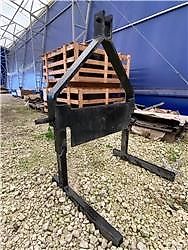 Claas front weight carrier