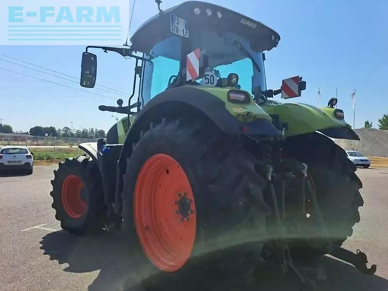 Claas axion 810