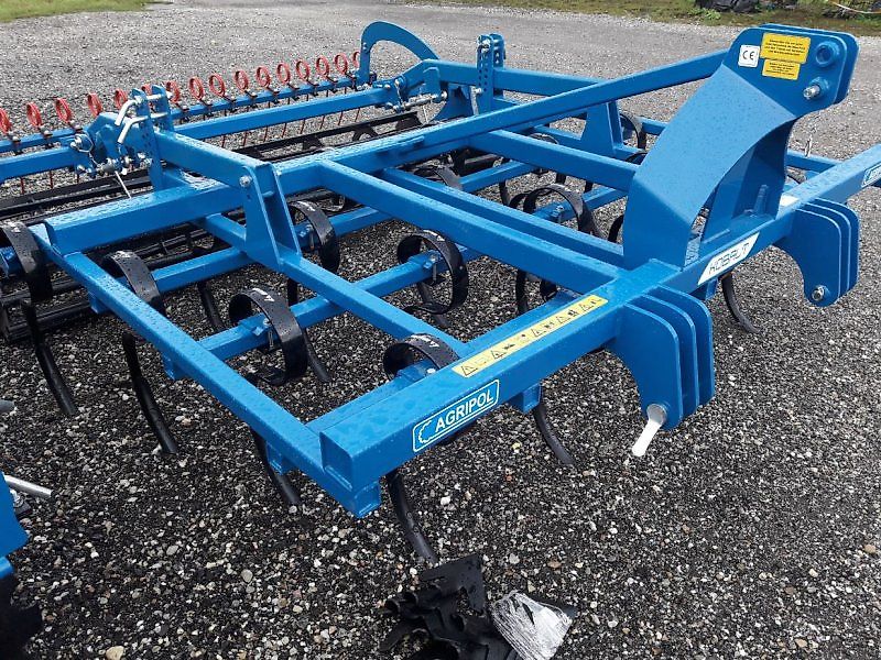 Agripol Leichtgrubber KOBALT 300 T Federzinkenegge mit Doppelwalze und Striegel