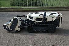 Hymach QB23 Mähraupe Mähroboter Funkraupe Mulchraupe Geräteträger