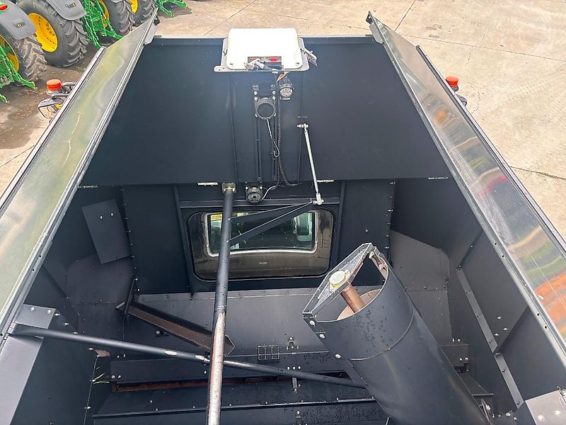 New Holland CX 8.70 SL Allrad + Full GPS + 7,60m Varifeed