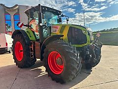 Claas AXION 810