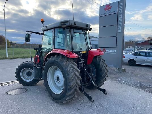 Massey Ferguson 5455