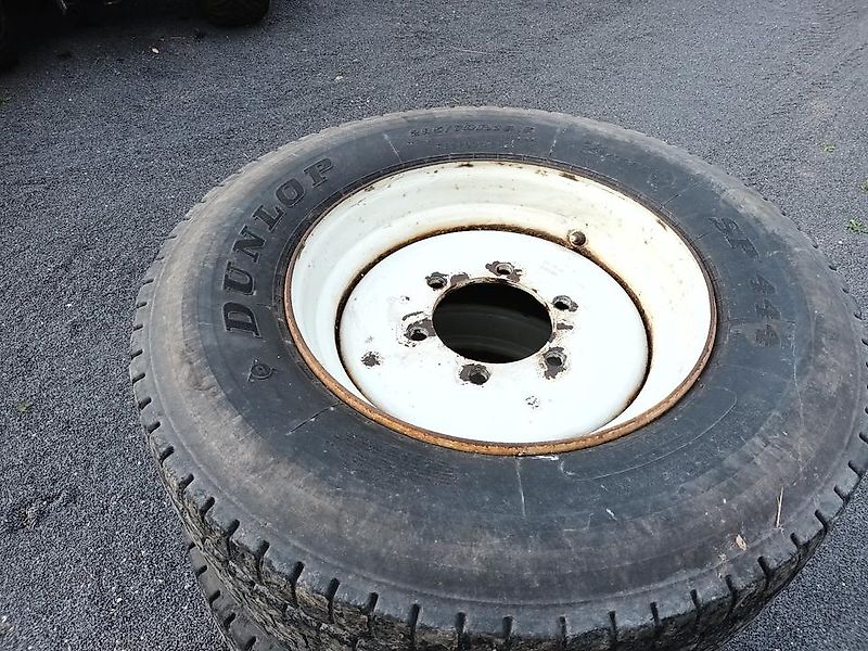 Lindner Unitrac Kompletträder 285/70-19.5