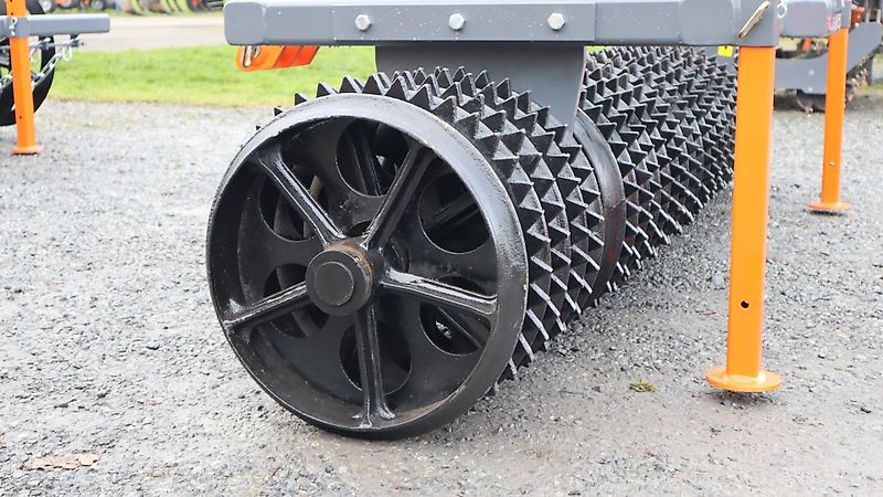 AgroXX MAXXIMUS - CAMBRIDGE FRONTPACKER--3.0 m mit Lenkbock - 525mm Ringe--