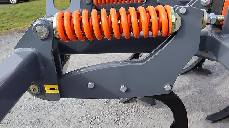 AgroXX TRIPLE-XC 3.0-10 ZINKEN GEFEDERT -- MULCHGRUBBER PREMIUM MIT DACHRINGWALZE--