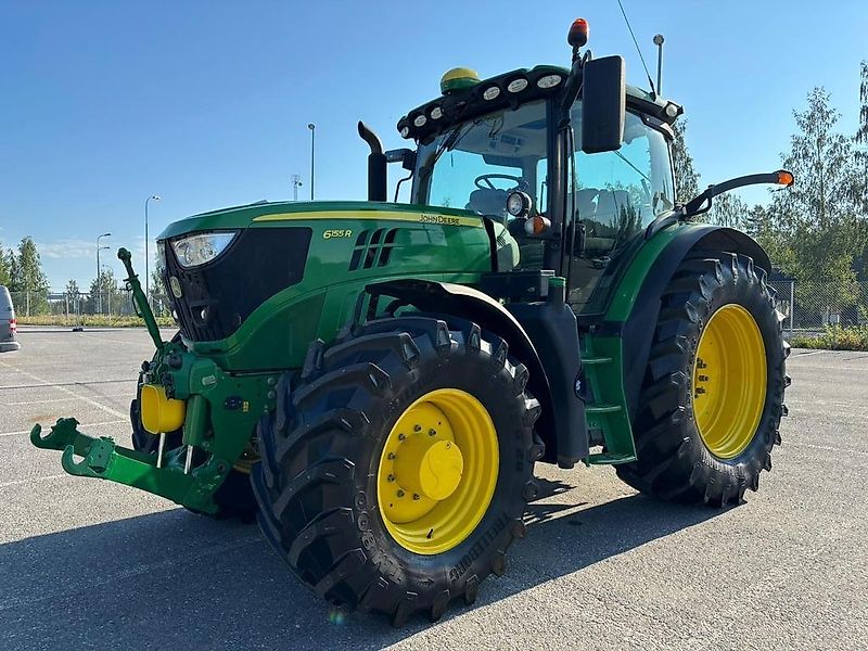 John Deere 6155R TRAKTORI