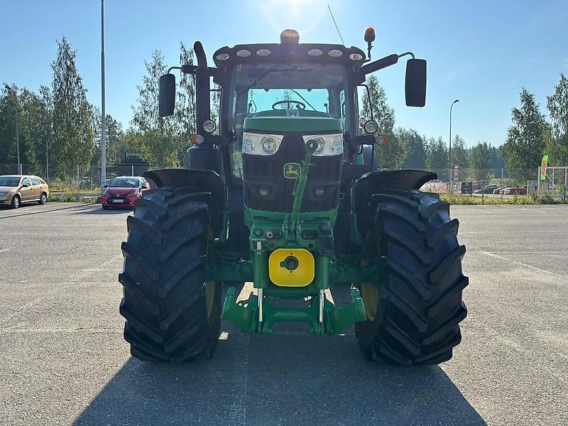 John Deere 6155R TRAKTORI