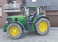 John Deere 6930 PREMIUM TUZ WOM TLS POWER QUAD John Deere 6930 PREMIUM TUZ WOM TLS POWER QUAD