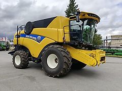 New Holland CX 8.90