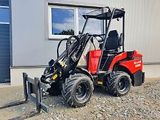 Neomach NOVA X30 Radlader Knicklader Hoflader