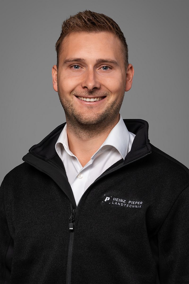 Kontaktisik Härra Henrik Pieper