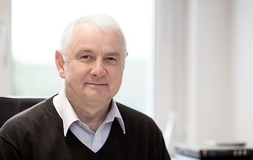 Kontaktisik Härra Horst Bröge