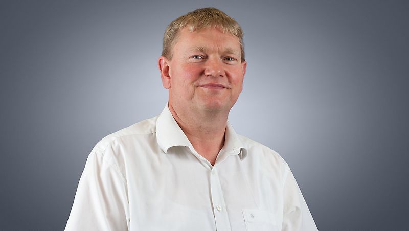 Kontaktisik Härra Dirk Detjen