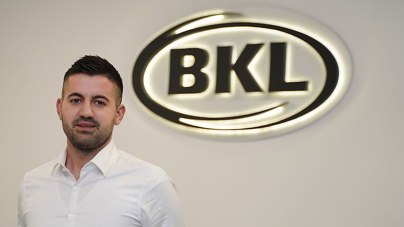 Kontaktisik Härra Kristijan Laco