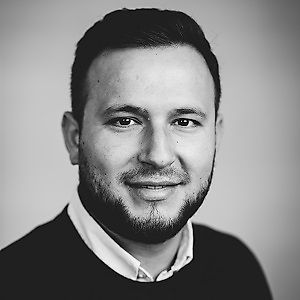 Kontaktisik Härra Fanis Forgest Potka