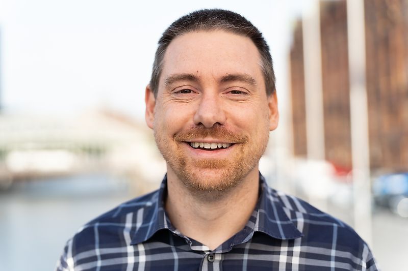 Kontaktisik Härra Marco Zane