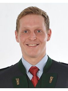 Kontaktisik Härra Knotz Andreas -